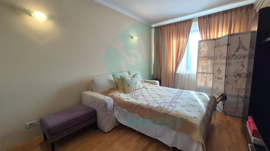 Apartament 4 camere cu garaj - Poză 6
