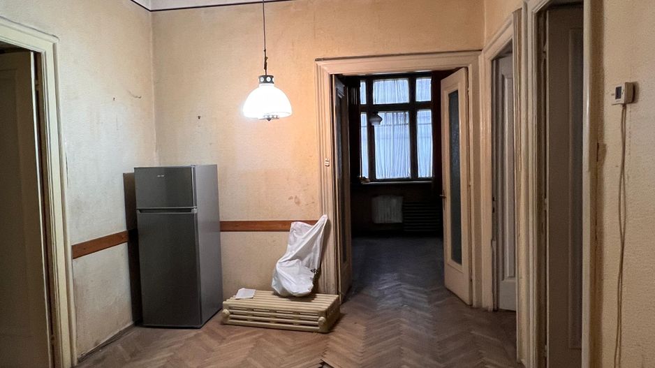 De Vanzare Apartament 4 camere in Vila, Cismigiu, sector 1 - Poză 1
