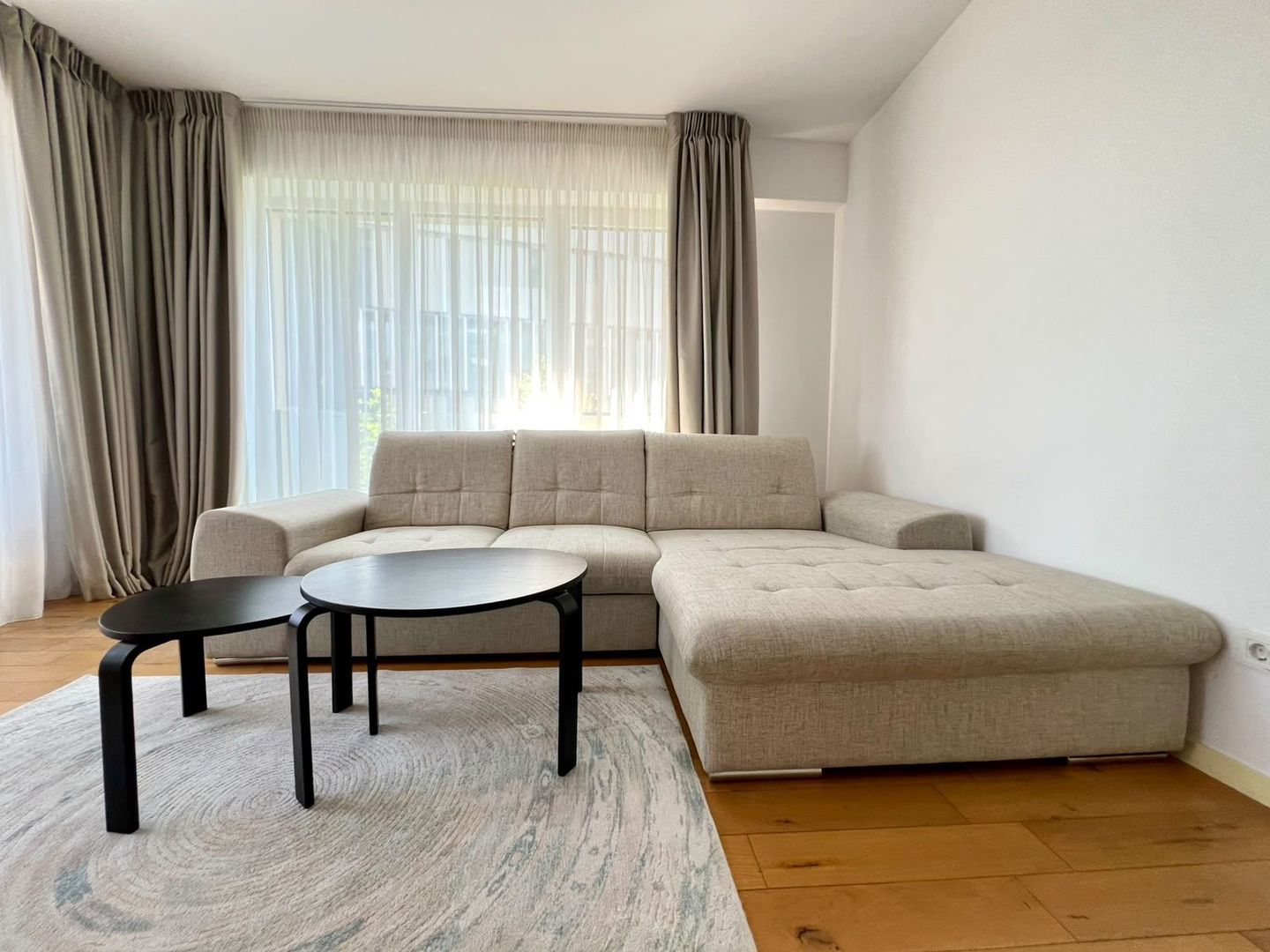 Apartament 2 camere, Aviatiei, balcon 9,5 mp - Poză 10