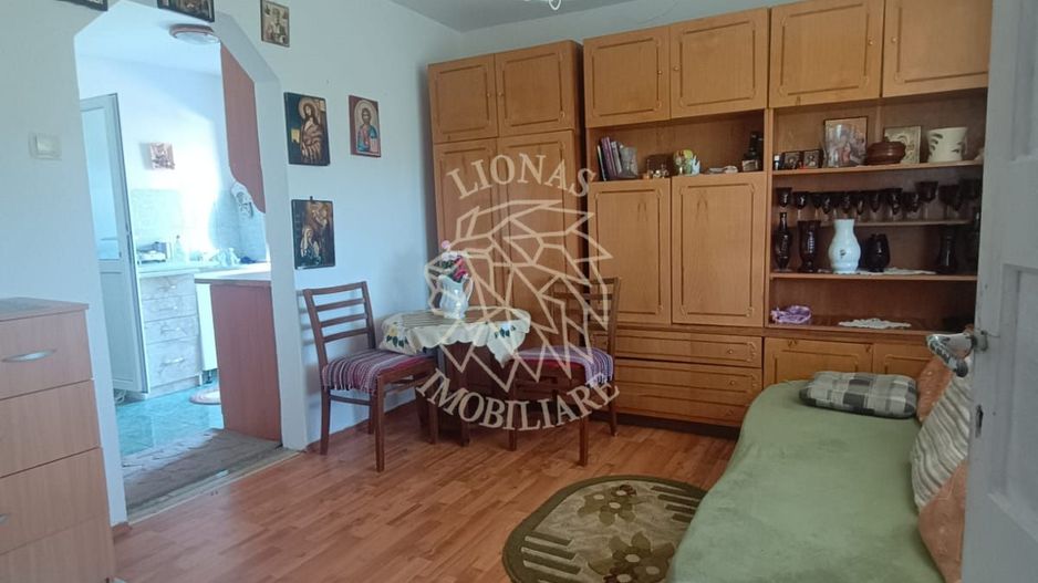 Casa 4 camere, 2 anexe-teren 43 ari cu livada-Feleac 26 km de Bistrita - Poză 2