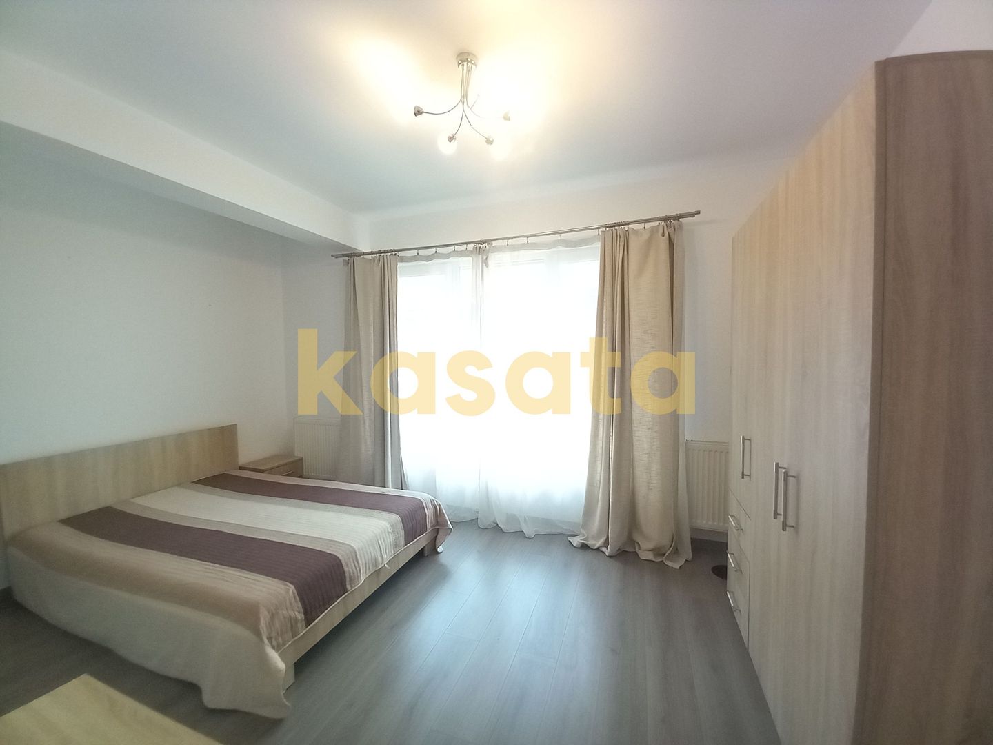 Vilă Modernă 4 Camere | Curte Privată | Zonă Excelentă & Facilități - Poză 13