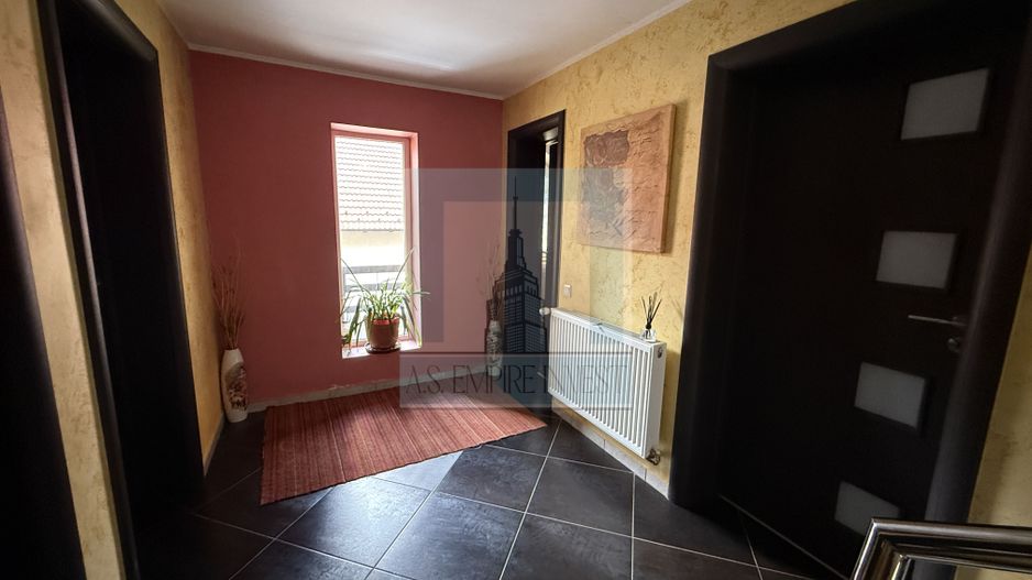 Casa/vila P+E+M, individuala ,730 mp teren-Timișul de jos - Poză 13