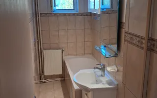 Apartament 3 camere de închiriat – Alexandru cel Bun, lângă Liceul Miron Costin - Poză 16