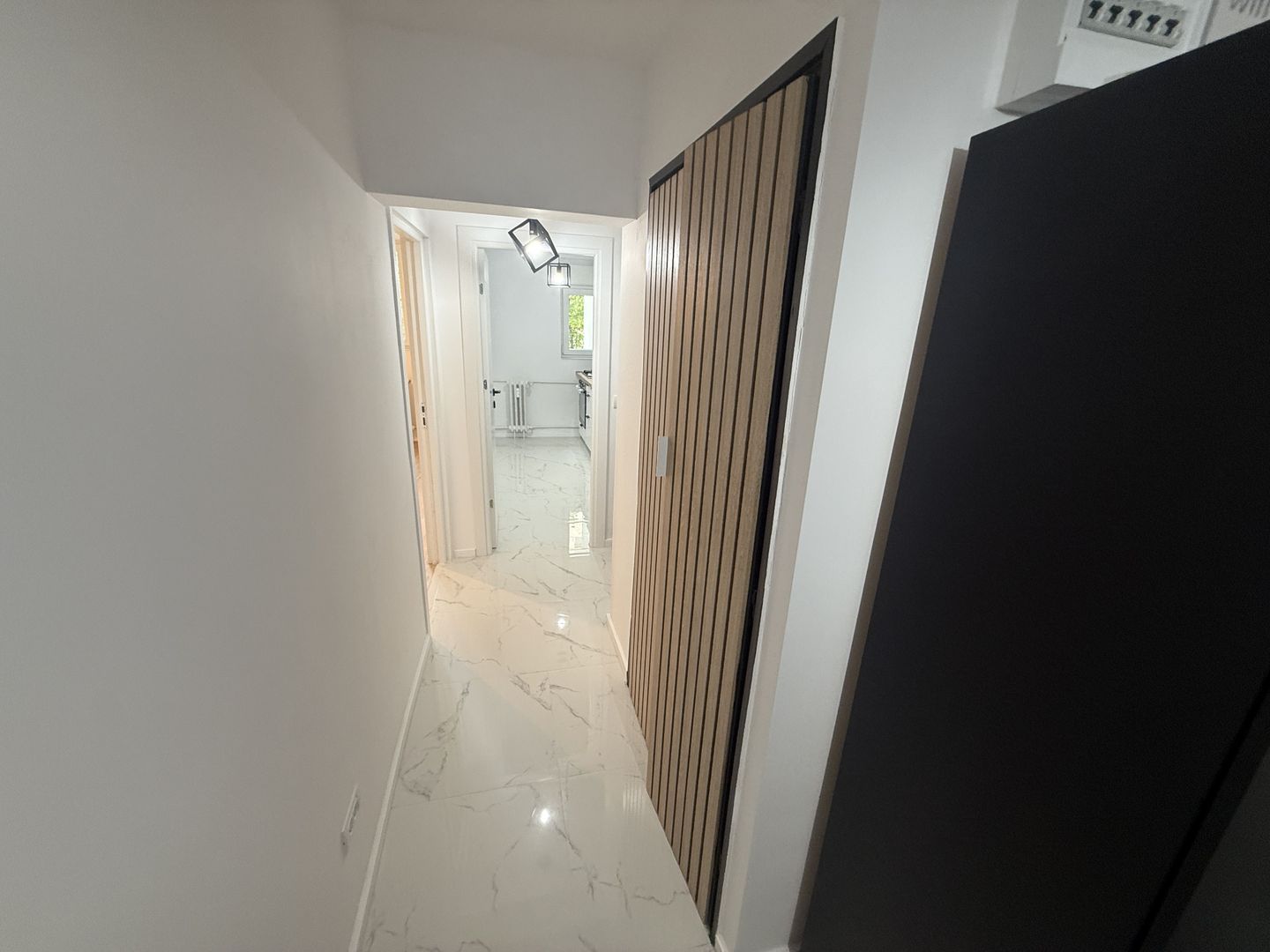 AP. 3 CAMERE - COLENTINA, BLOC REABILITAT, BUCATARIE INCHISA, MODERN - Poză 6