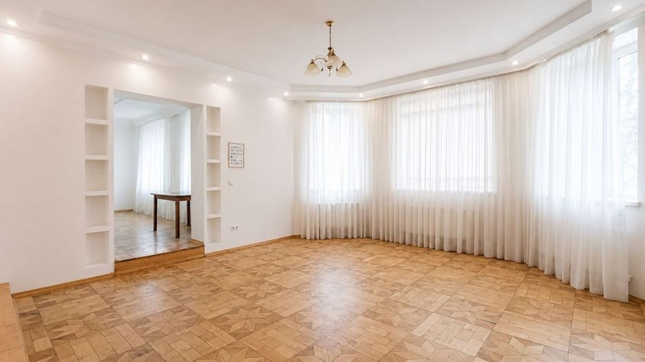 Cojușna - Casă 6 Dormitoare + Living | 259 m² | teren 10,81 ari | Spațiu generos pentru familie | 280.000 € - Poză 18