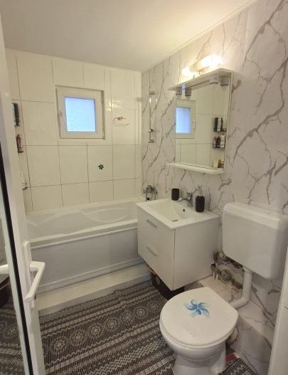 Apartament La Cheie - Eremia Grigorescu - mobilat si utilat - Poză 7