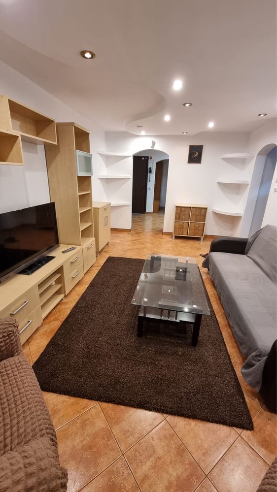 Apartament 3 camere Tei - Poză 2