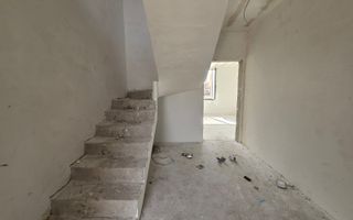 Casă de vânzare în Valu lui Traian – spațiul ideal pentru familia ta - Poză 7