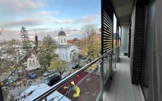 APARTAMENT DEOSEBIT CU 3 CAMERE LA INCHIRIERE IN PIATA VICTORIEI - Poză 10