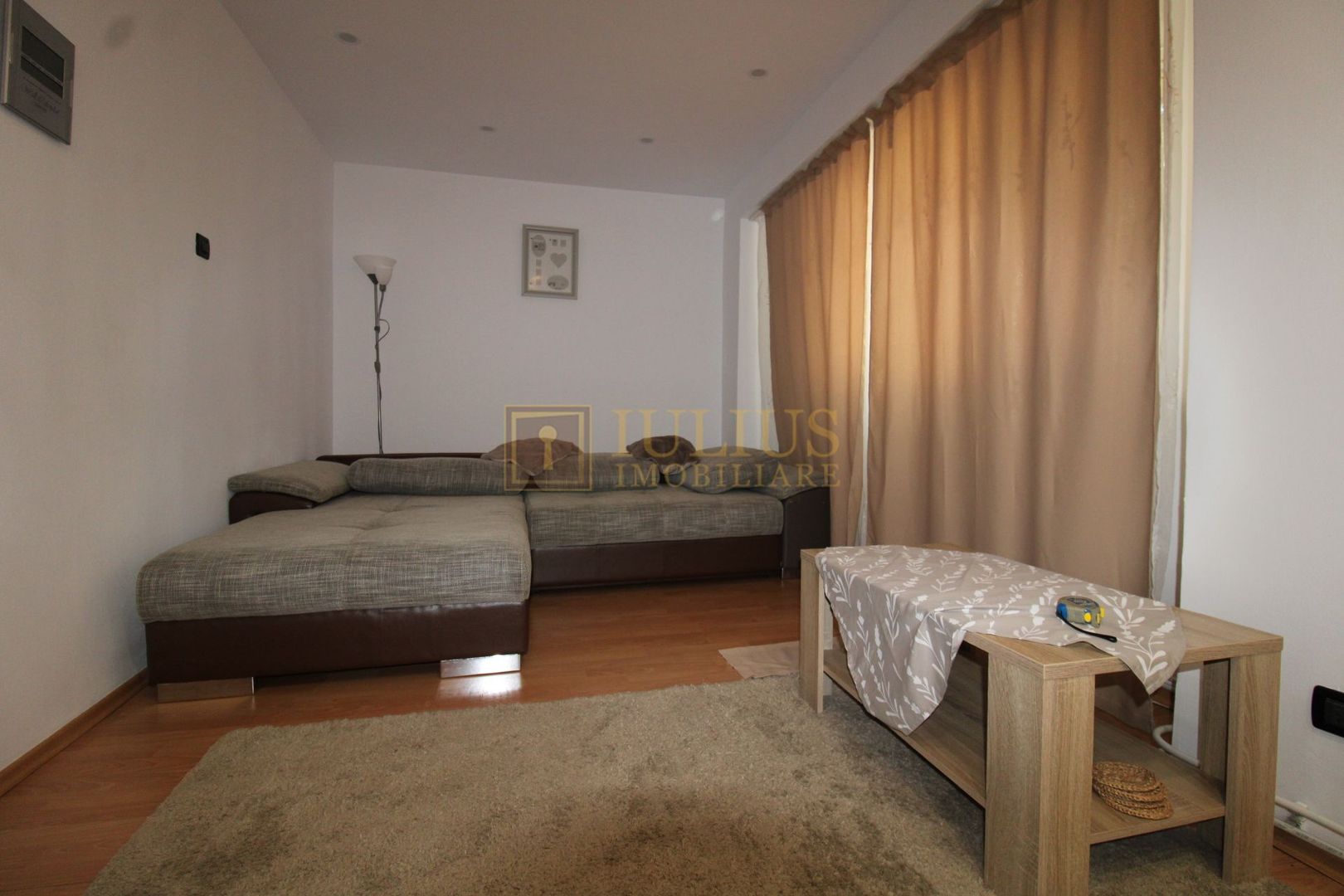 3 camere, etaj 1, centrala - Complex Studențesc - Poză 1