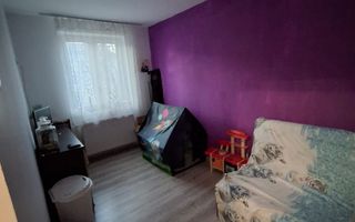 Apartament 3 camere/et 2/62 mp/ 70000E neg - Poză 6