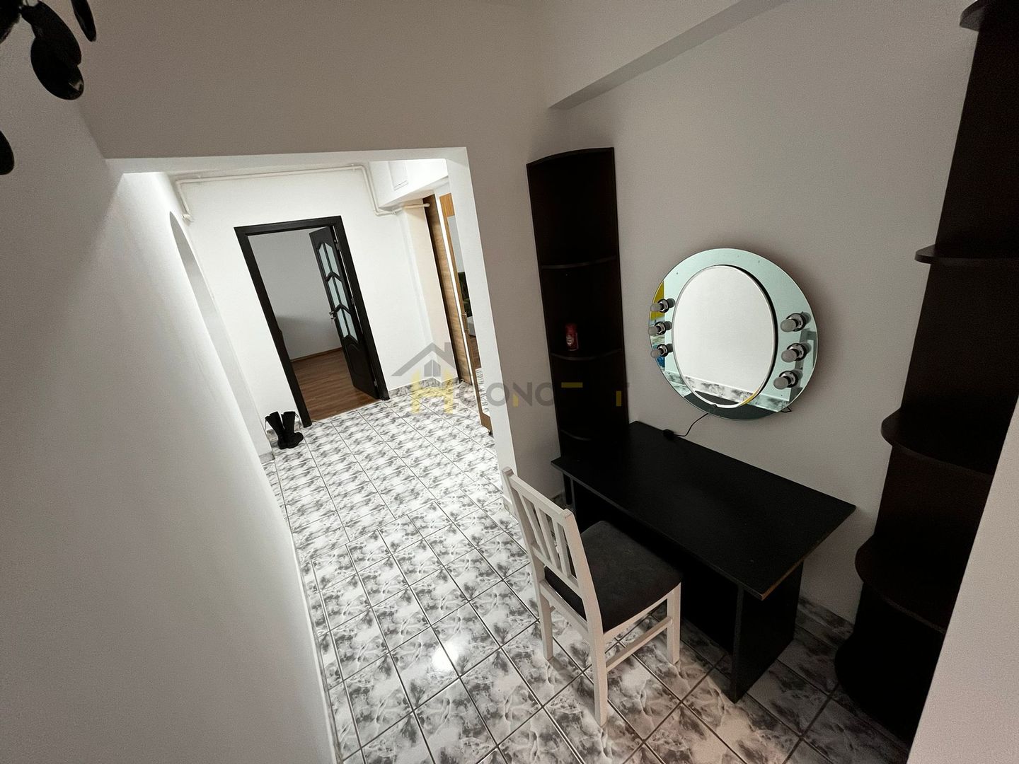 Apartament 3 camere Bld Iuliu Maniu Gorjului - Poză 4