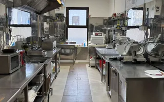 Spațiu comercial, Central, Martirilor Deportați colț Iului Maniu - Poză 11