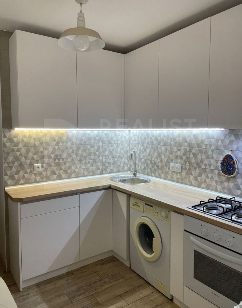 Chirie, apartament, 1 cameră, str. Miron Costin, sectorul Rîșcani. - Poză 1