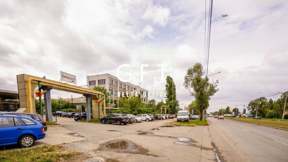 Proprietate speciala | Hale de productie si birouri - Poză 2