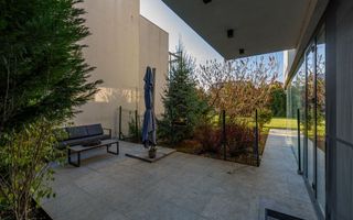 Modern villa | 6 rooms | Iancu Nicolae - Poză 16