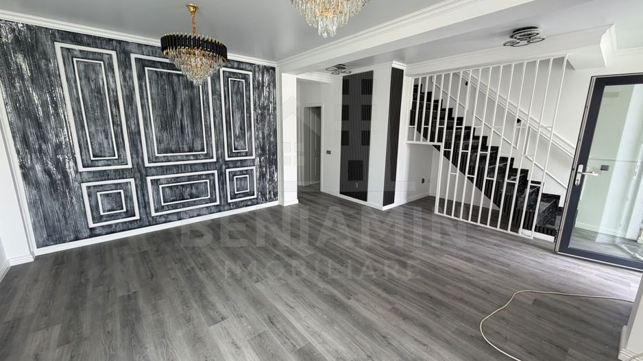 Casa 3 dormitoare-3 bai-Bariera Valcii-Moderna-toate utilitatile - Poză 2