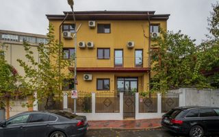 Casa Timpuri Noi 2010 P+1+M 220M - Poză 1