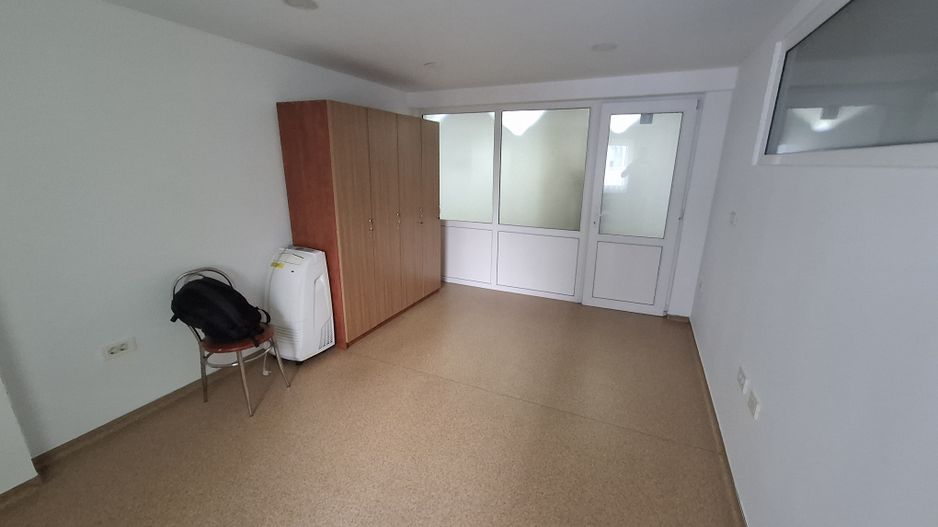 Spații de birouri / cabinete – 16 mp – Str. Milcov (lângă Rompetrol) - Poză 5