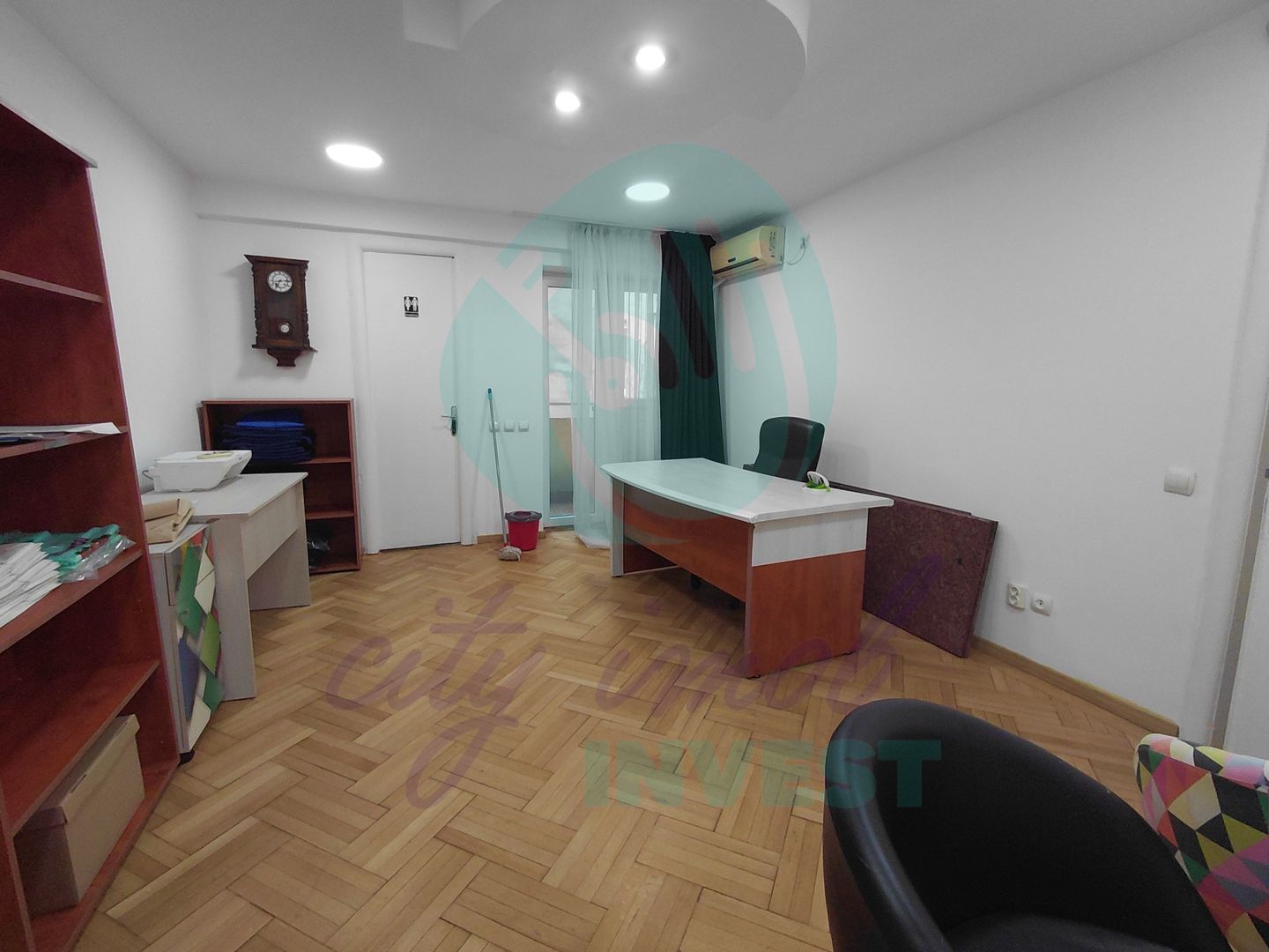 Interbelic 1934 | 4 camere, 4 balcoane, centrala | Piata Sf. Stefan - Poză 5