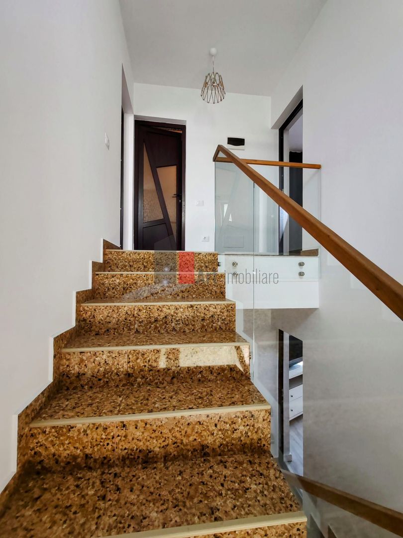 Vitan-Auchan - Vila P+2 - Libera - Poză 9