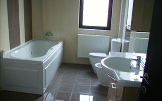 VILA PIPERA | ZONA PORCHE ROMANIA | 5 CAMERE | - Poză 4