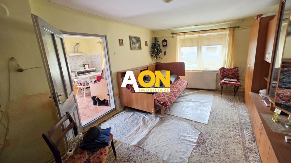 Casă veche cu 3 camere, 259 mp teren, la asfalt, zona Prefectura - Poză 11