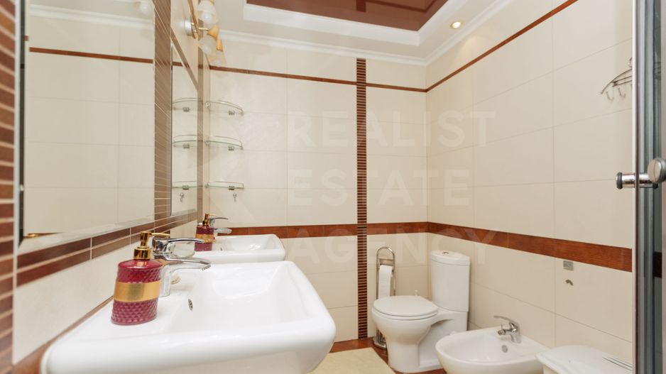 Chirie, apartament, 4 camere, str. Bucureşti, Centru - Poză 13