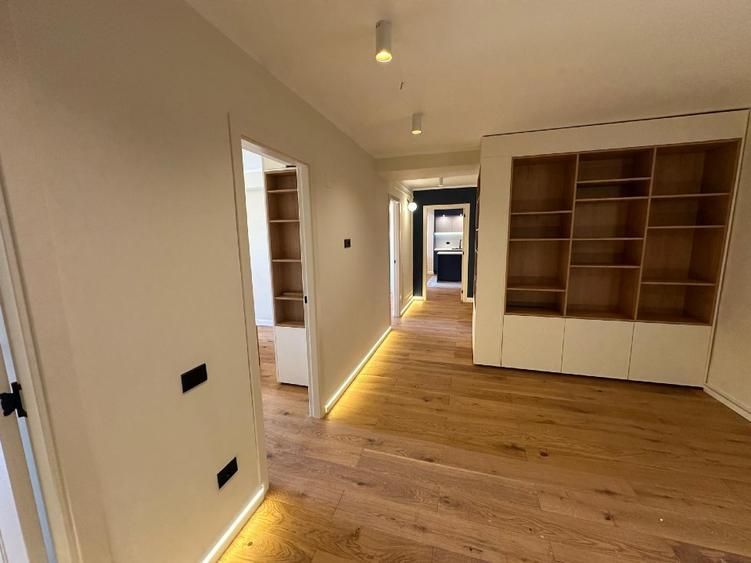 Piața Charles de Gaulle | Apartament 4 camere - Poză 7