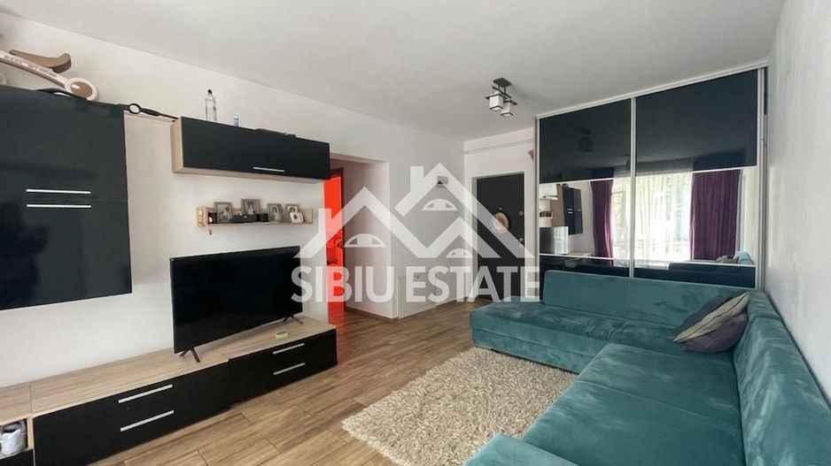 Apartament 3 camere cu grădină 100 mp.  loc de parcare-Calea Cisnadiei - Poză 3