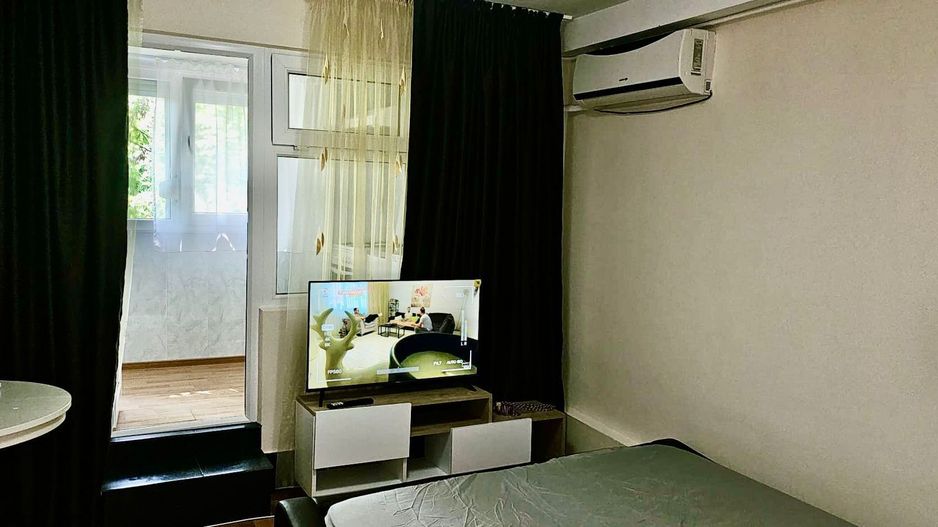 Garsonieră de închiriat – Micro 40, etaj 2, 20 mp + balcon - Poză 1