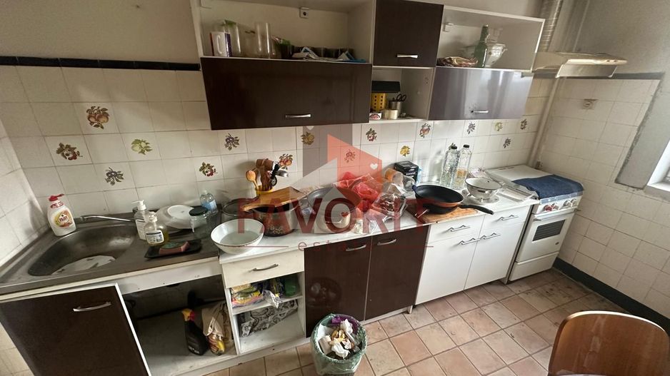 3 camere | etaj intermediar | lift | zona excelenta | boxa | - Poză 6