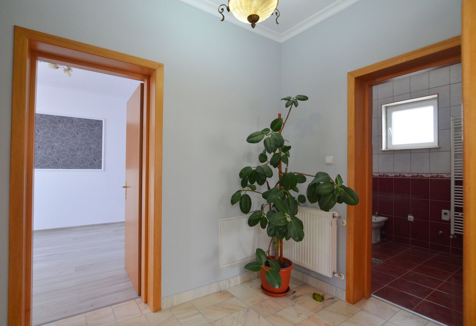 Inchiriem Vila individuala 6 camere cu panouri solare zona Pipera - Poză 17