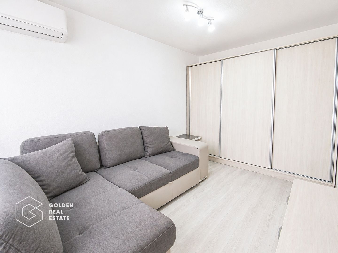 Garsoniera tinerasca, centrala proprie, etajul 1, Gradiste - Poză 2