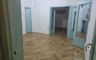 De vanzare Apartament 2 camere cu dosar de consolidare Piata Rosetti - Poză 3