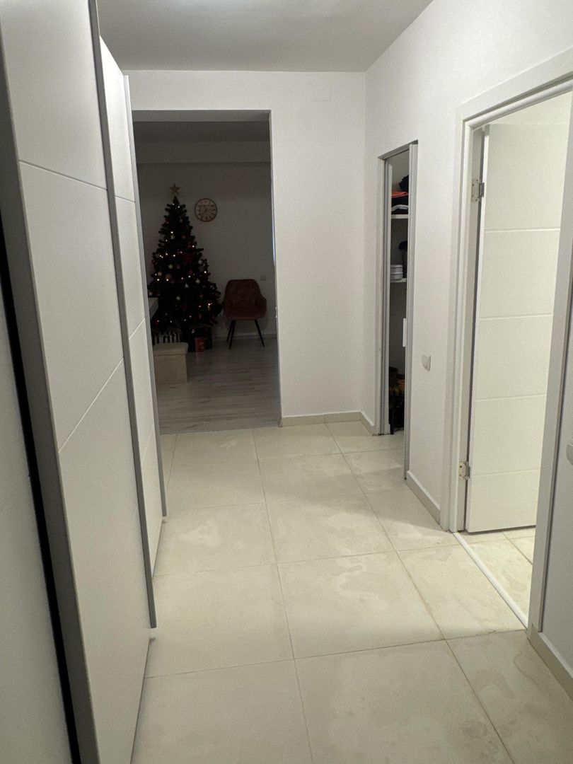 Apartament superb cu doua camere, Aparatorii Patriei, 96.500€ negociabil - Poză 6