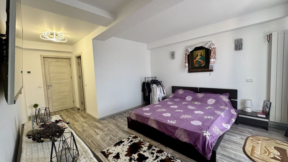 Berceni - VILĂ UNICAT, spațioasă, curte 1.000 mp, la 7 min metrou - Poză 18