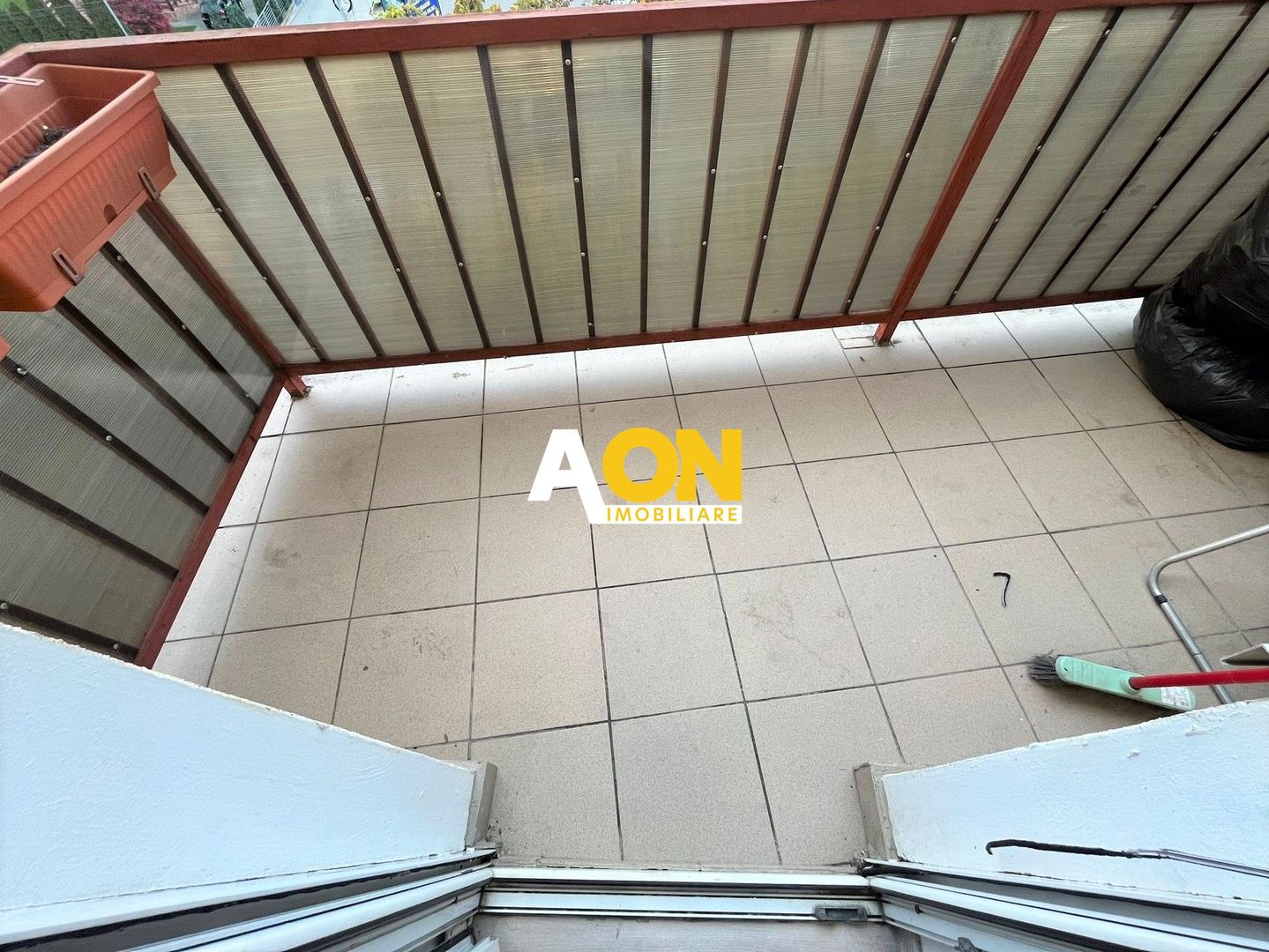 Apartament cu 3 camere, zona Kaufland - Poză 11