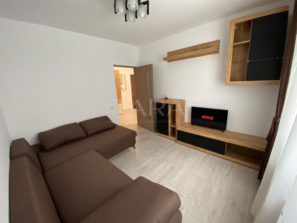Apartament decomandat cu 2 dormitoare și parcare în CF, zona VIVO! - Poză 6