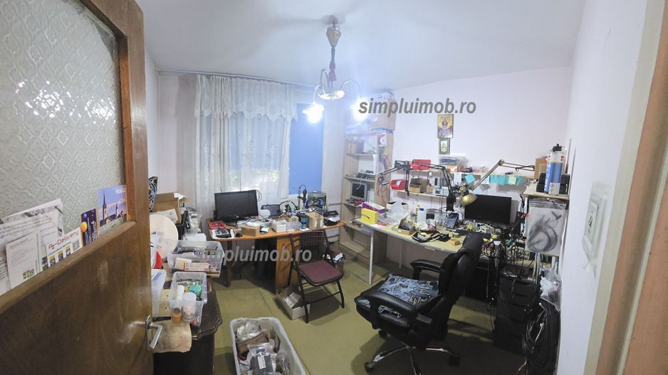 3 Camere Spatios Parcare Resita Huedin - Poză 3