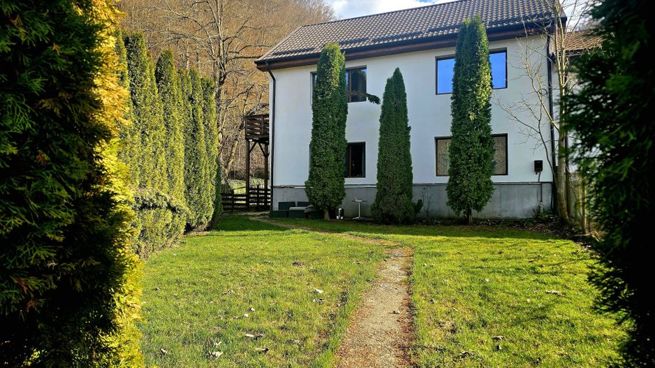 Casa 5 camere zona Lend langa strand - Poză 1