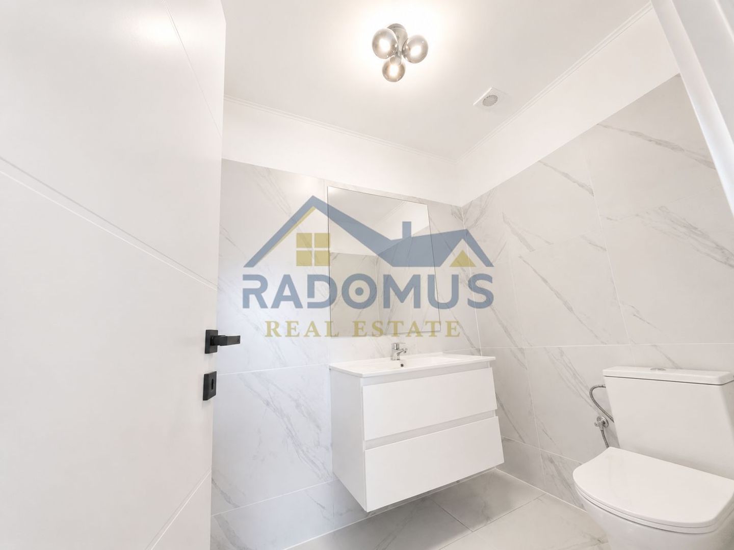 Vilă Premium Ultracentrală | 441 mp | Renovată  Integral 2025 | - Poză 16