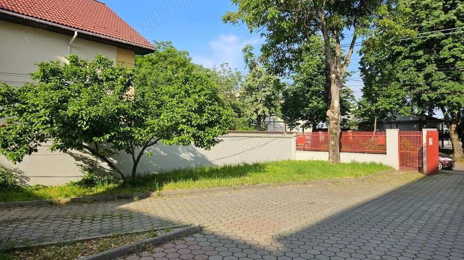 Pretabil grădiniță , clinica zona Lipovei - Poză 27