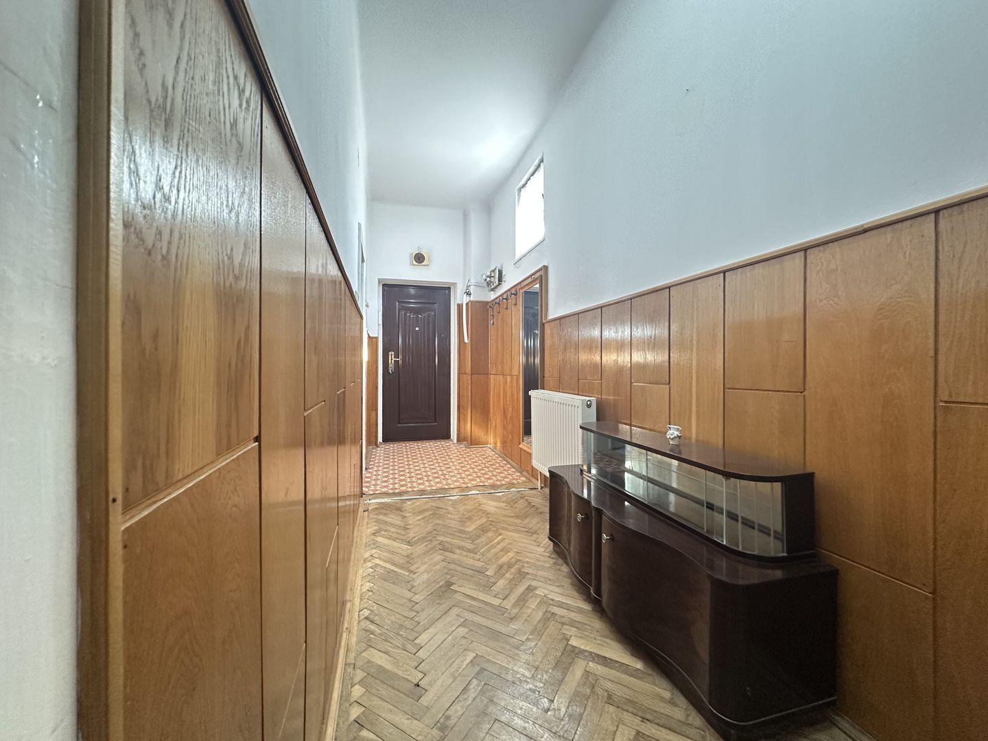 Apartament in casa spațios la doar 5-7 minute de Centrul Istoric - Poză 9