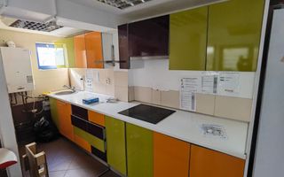 Spatii birouri/servicii - Poză 19