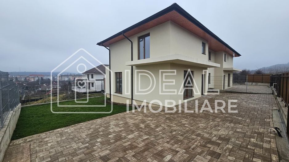 Duplex Modern cu 4 camere si gradina, in Cisnadie - Poză 1