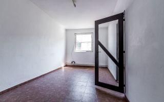 Casă individuală cu potențial comercial excelent in cartierul Vlaicu - Poză 10