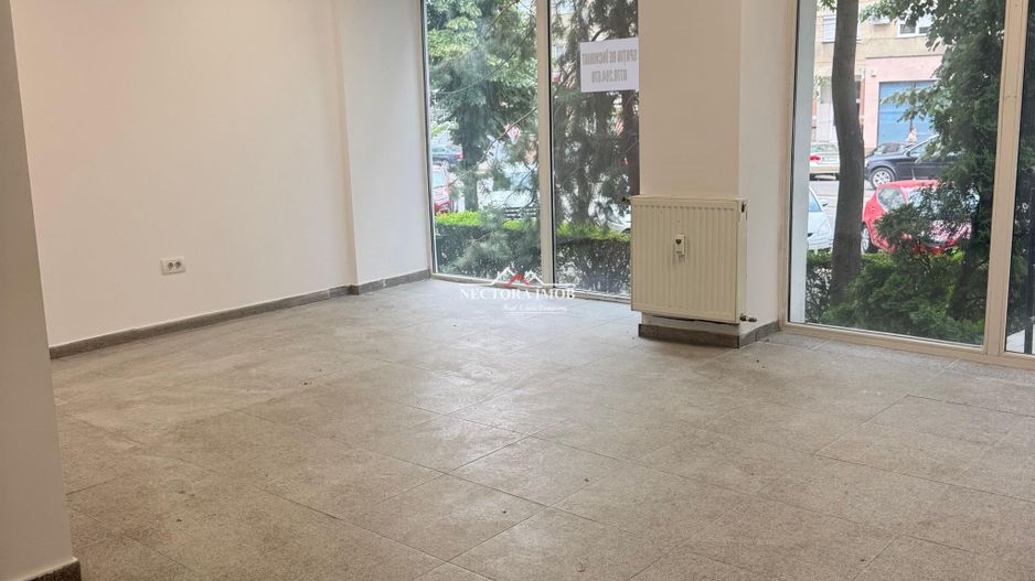 NECTORA IMOB-Spatiu comercial, Bulevardul Decebal, Trafic intens, 35mp - Poză 2