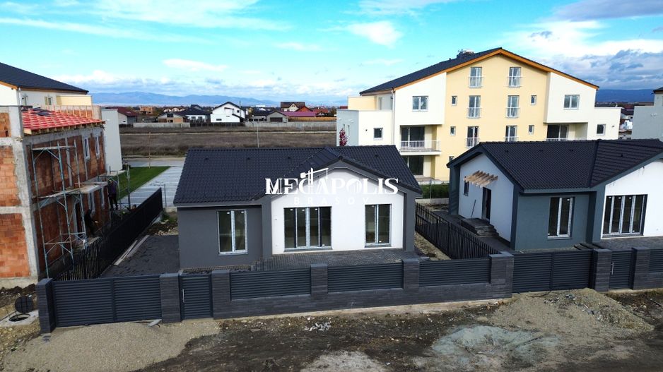 Casa Single Sanpetru Finisata - Poză 1
