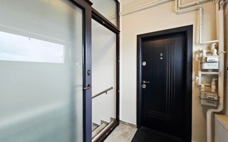 Apartament tip penthouse | Tractorul-Coresi | Terasă 97 mp - Poză 13